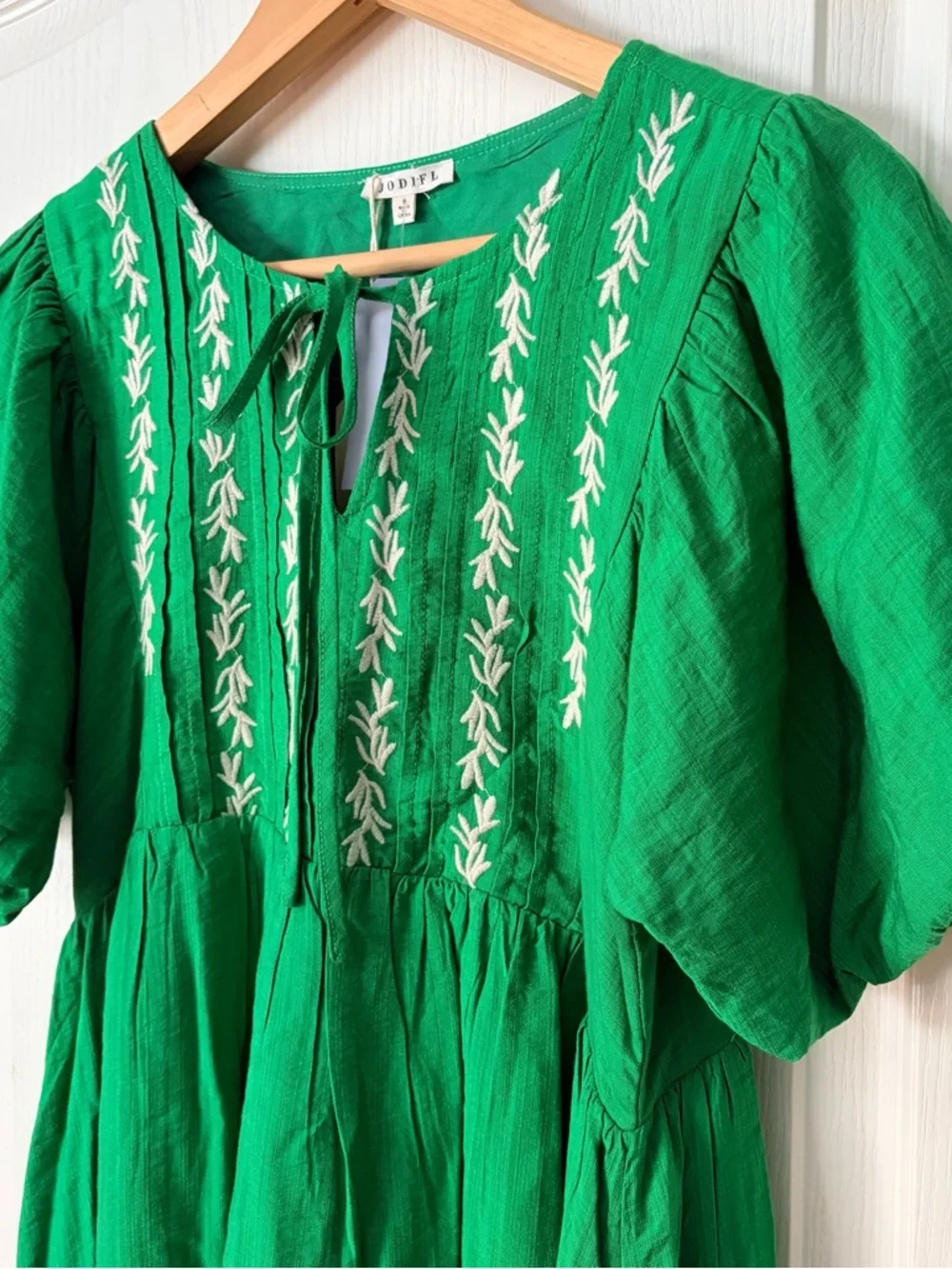 NWT Jodifl Boutique Green Embroidered Tie-Neck Mini Dress, Small - Picture 2 of 11